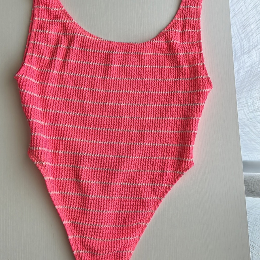 One piece swimsuit